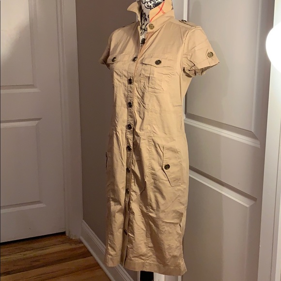 Burberry dress - Picture 11 of 12
